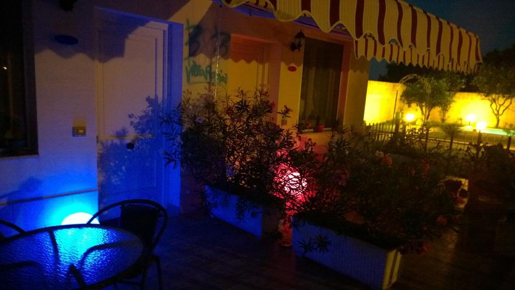 B&B Villa Romina Сан-Катальдо Екстер'єр фото